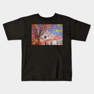 through the trees Kids T-Shirt